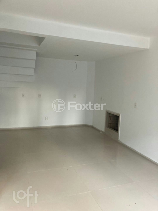 Casa à venda com 2 quartos, 85m² - Foto 4