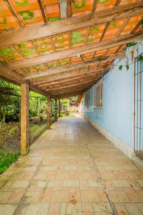 Sítio à venda com 3 quartos, 200m² - Foto 35