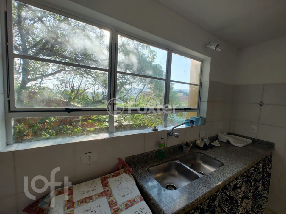 Casa de Condomínio à venda com 3 quartos, 240m² - Foto 29