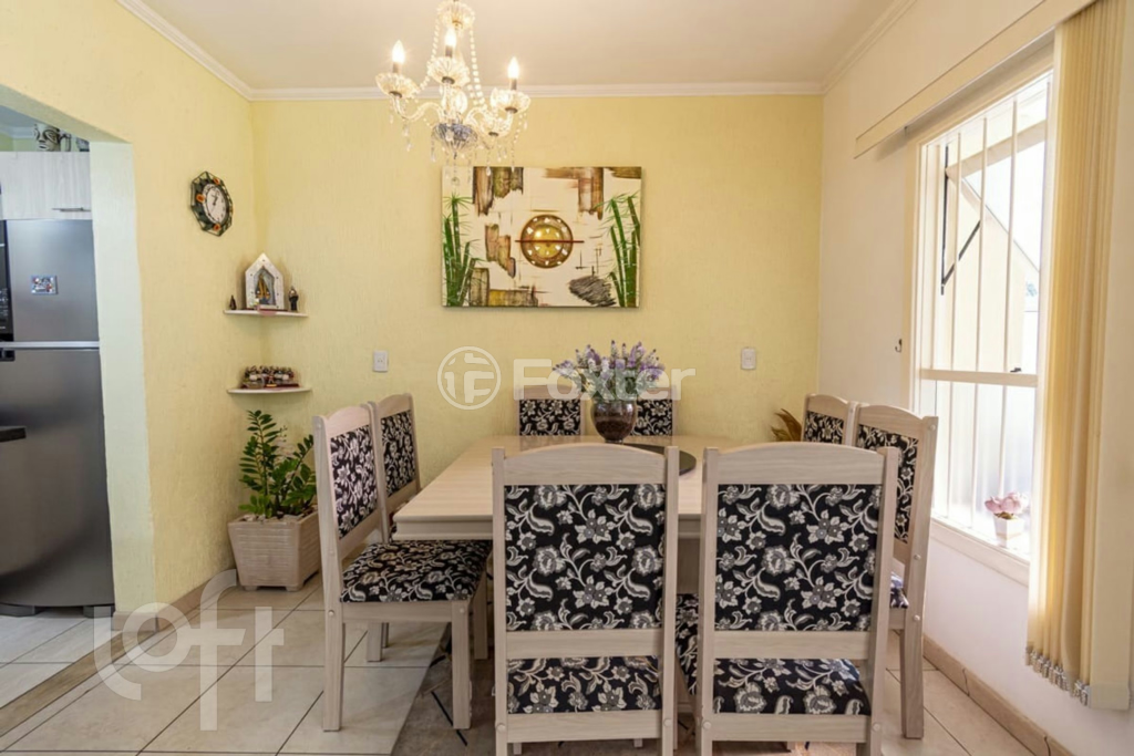 Casa à venda com 2 quartos, 82m² - Foto 5