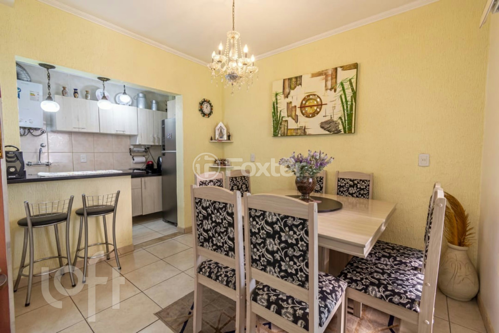 Casa à venda com 2 quartos, 82m² - Foto 6