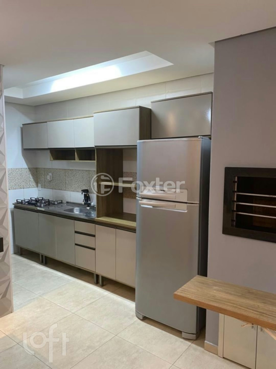 Casa à venda com 3 quartos, 98m² - Foto 7