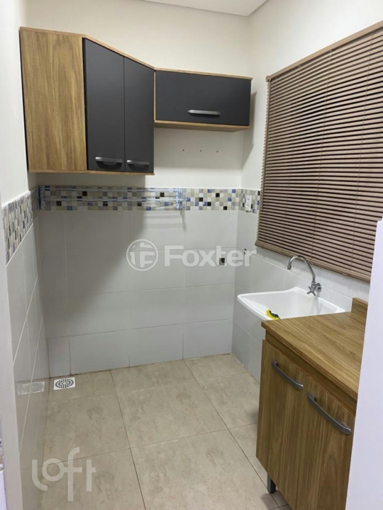 Casa à venda com 3 quartos, 98m² - Foto 14