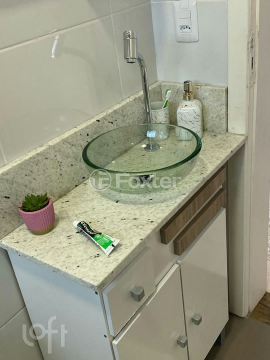 Casa à venda com 3 quartos, 98m² - Foto 32