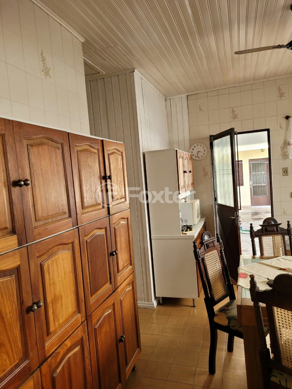 Casa à venda com 6 quartos, 244m² - Foto 15