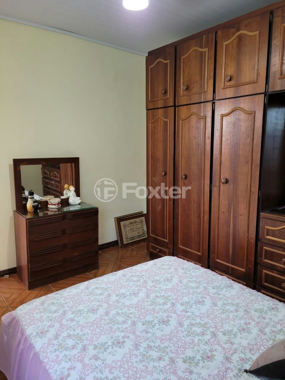 Casa à venda com 6 quartos, 244m² - Foto 17