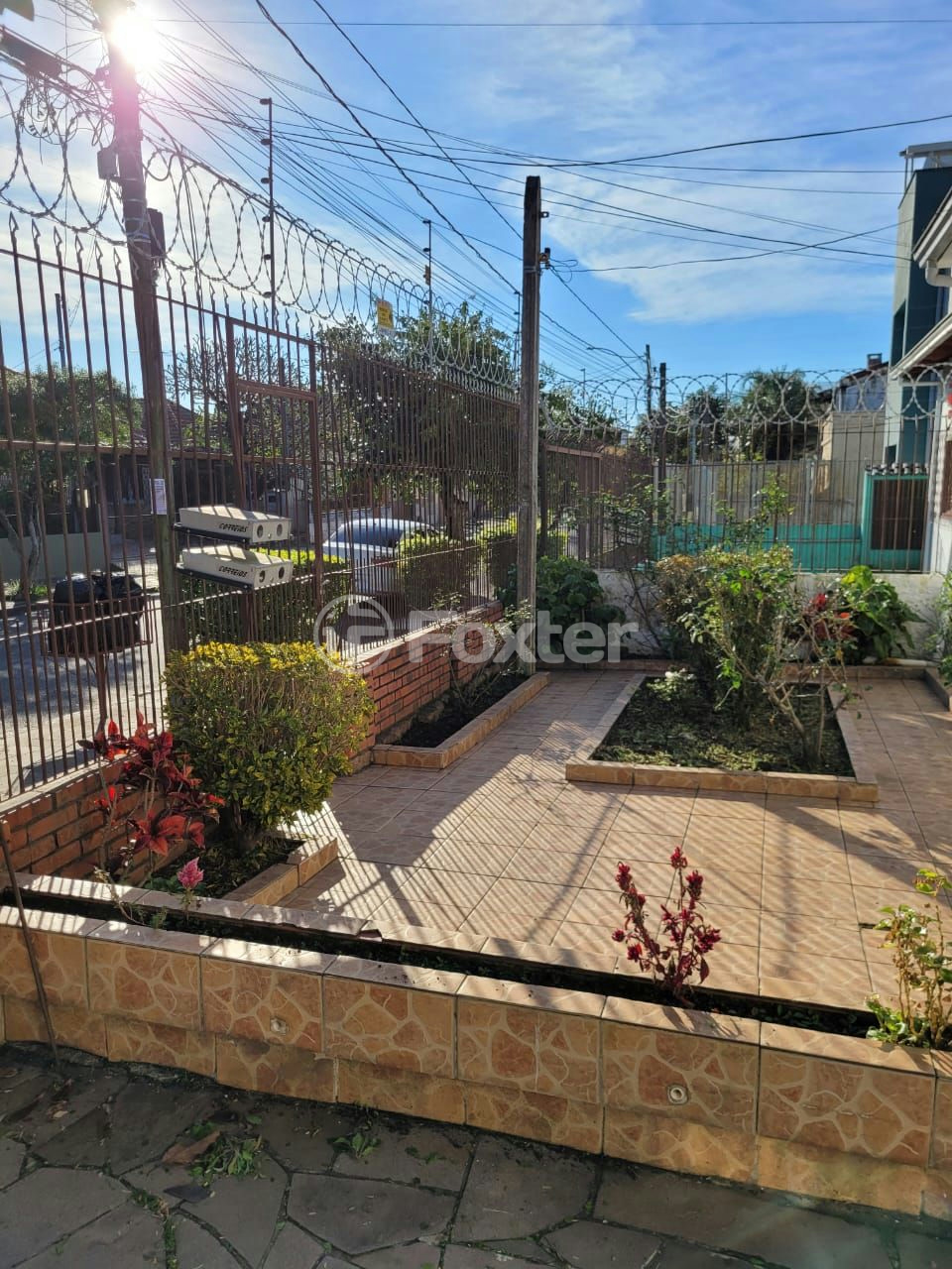 Casa à venda com 6 quartos, 244m² - Foto 4