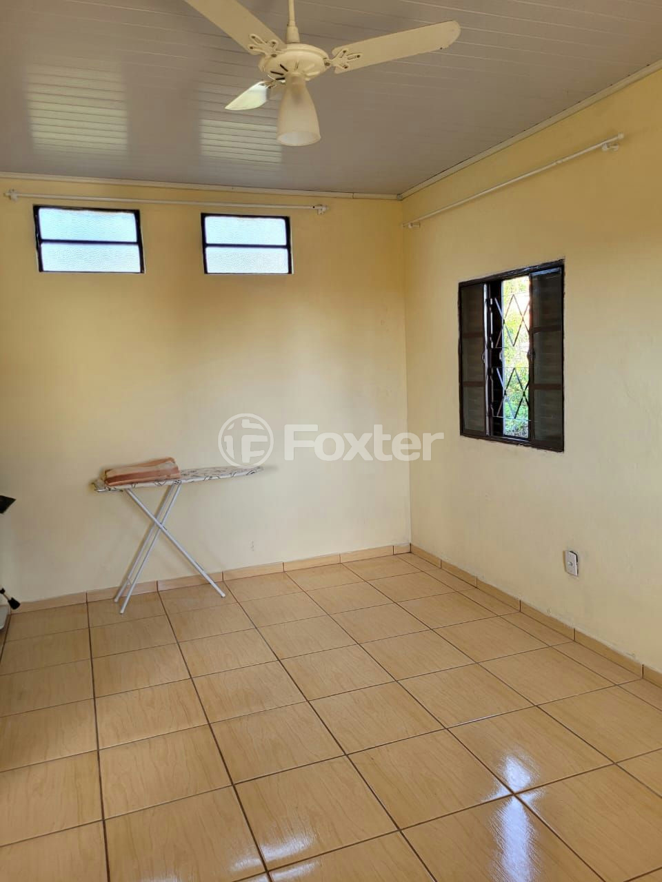 Casa à venda com 6 quartos, 244m² - Foto 26