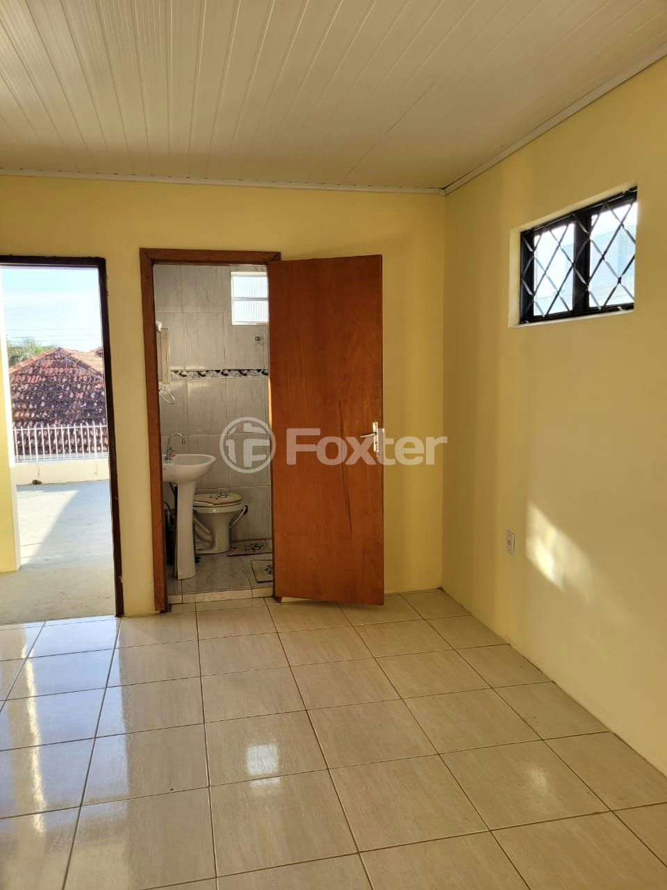Casa à venda com 6 quartos, 244m² - Foto 23