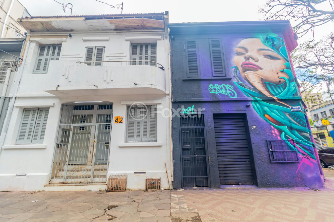 Casa à venda com 4 quartos, 180m² - Foto 30