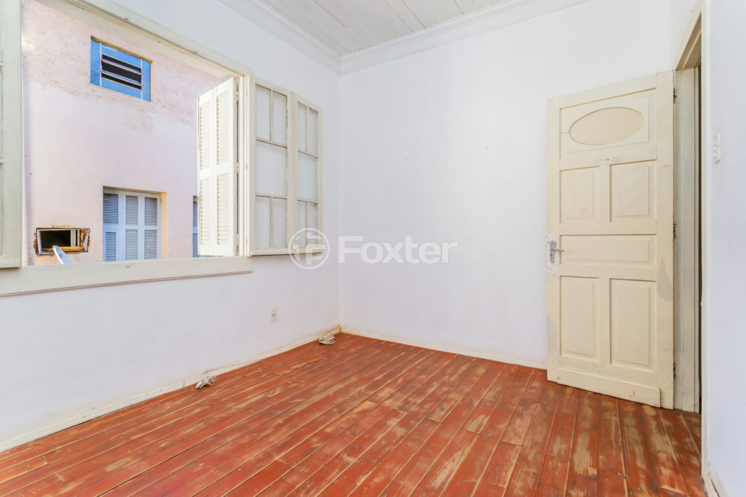 Casa à venda com 4 quartos, 180m² - Foto 17