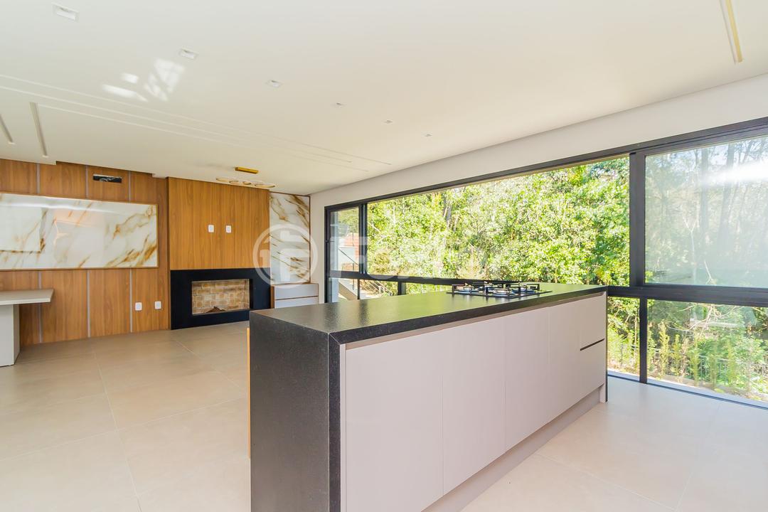 Casa de Condomínio à venda com 3 quartos, 215m² - Foto 10