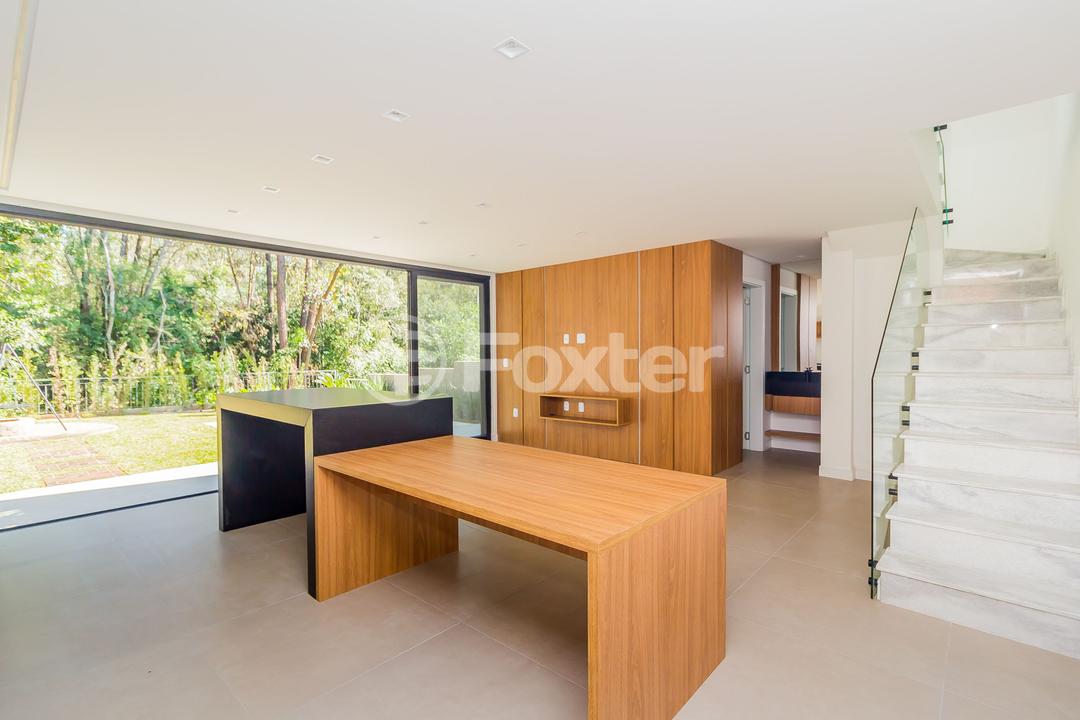 Casa de Condomínio à venda com 3 quartos, 215m² - Foto 52