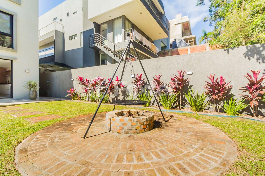 Casa de Condomínio à venda com 3 quartos, 215m² - Foto 66