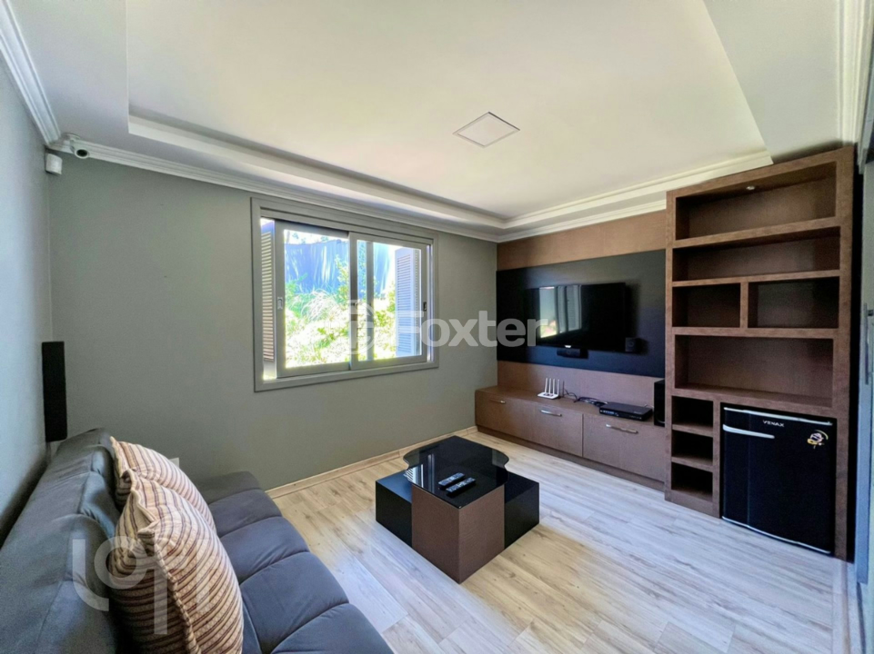 Casa à venda com 3 quartos, 196m² - Foto 7