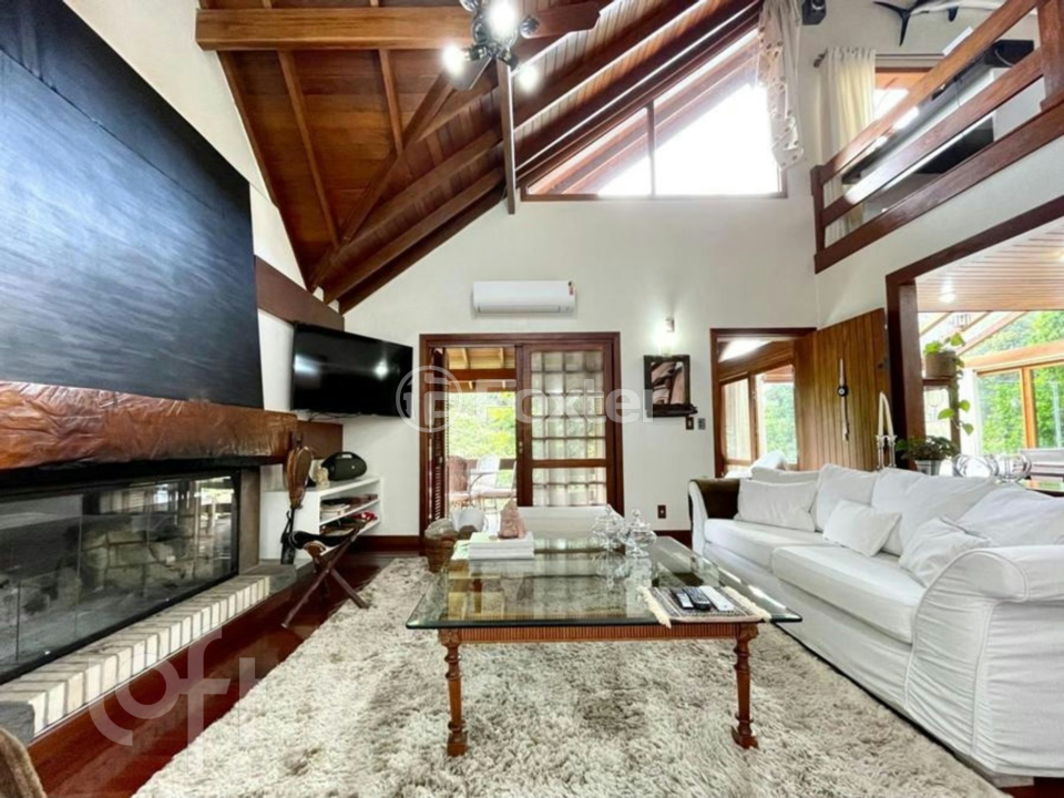 Casa à venda com 4 quartos, 360m² - Foto 23