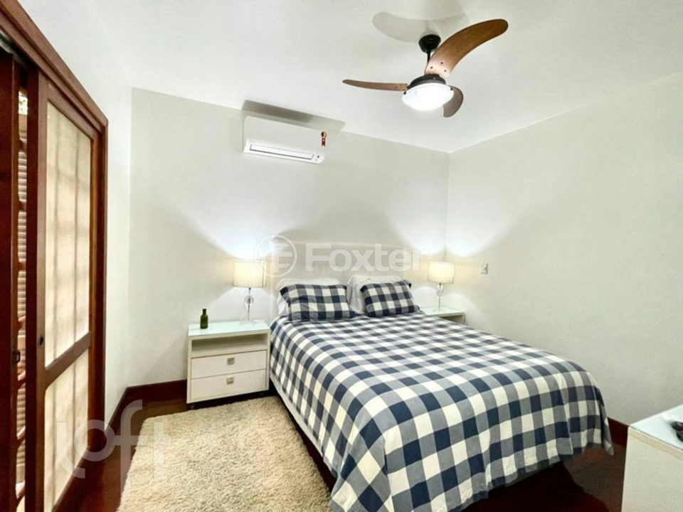 Casa à venda com 4 quartos, 360m² - Foto 28