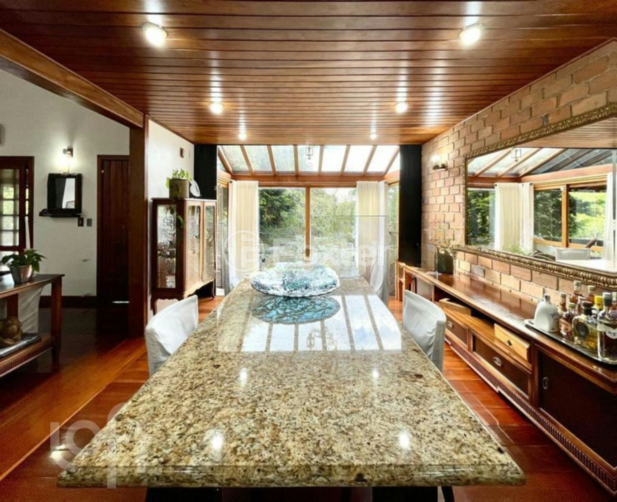 Casa à venda com 4 quartos, 360m² - Foto 15