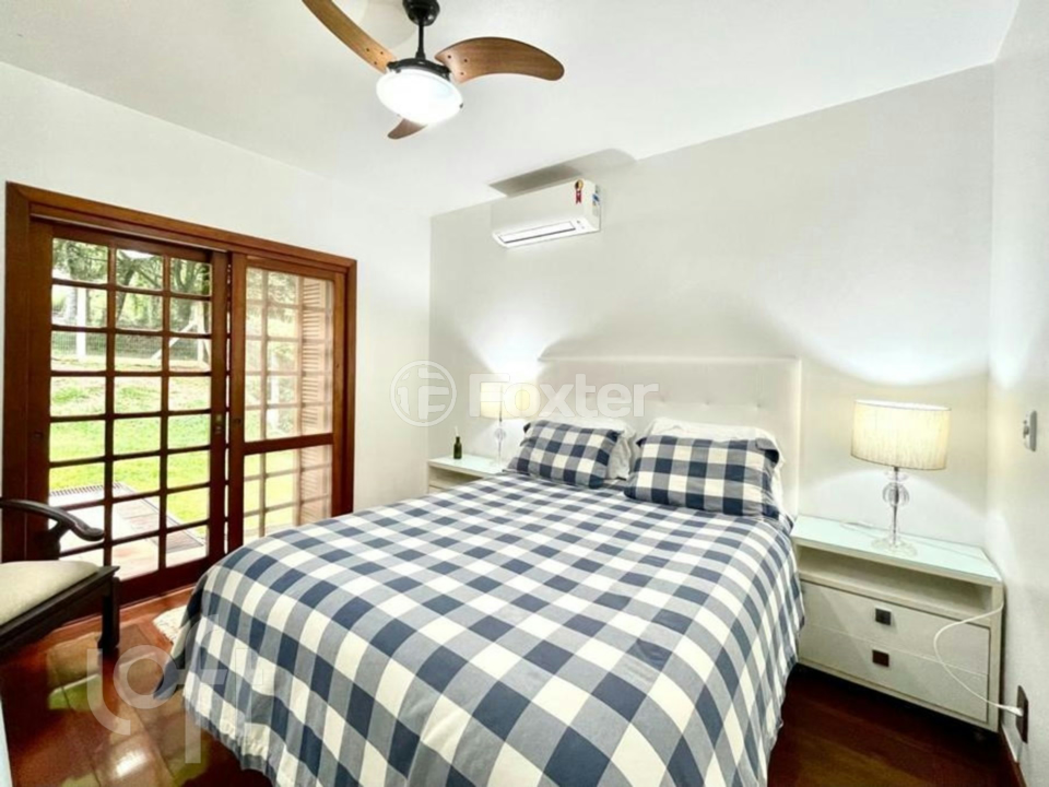 Casa à venda com 4 quartos, 360m² - Foto 29