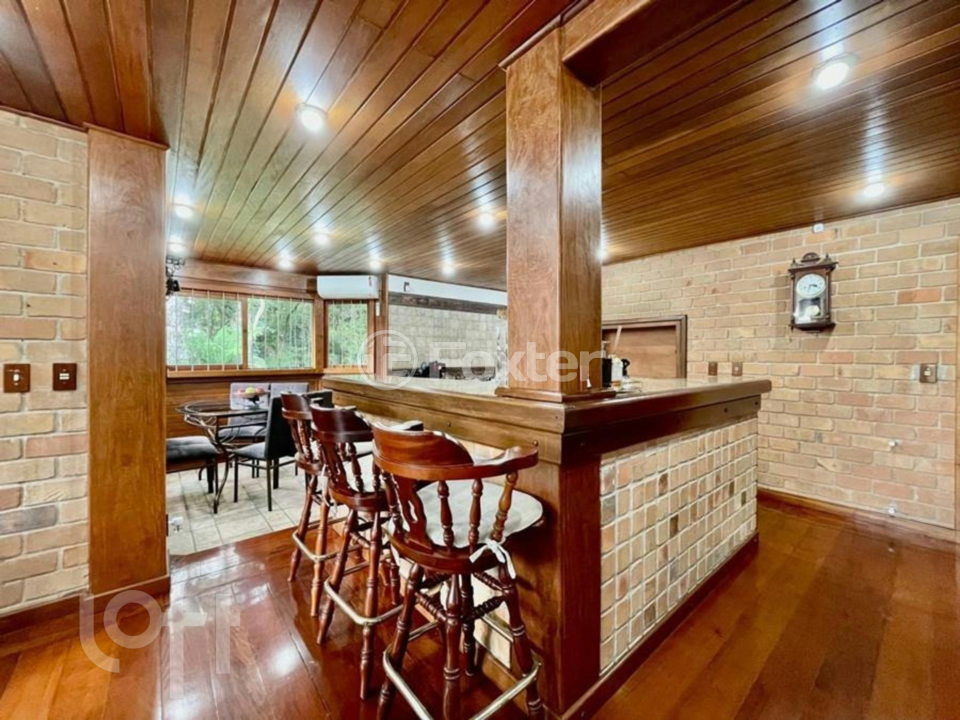 Casa à venda com 4 quartos, 360m² - Foto 10