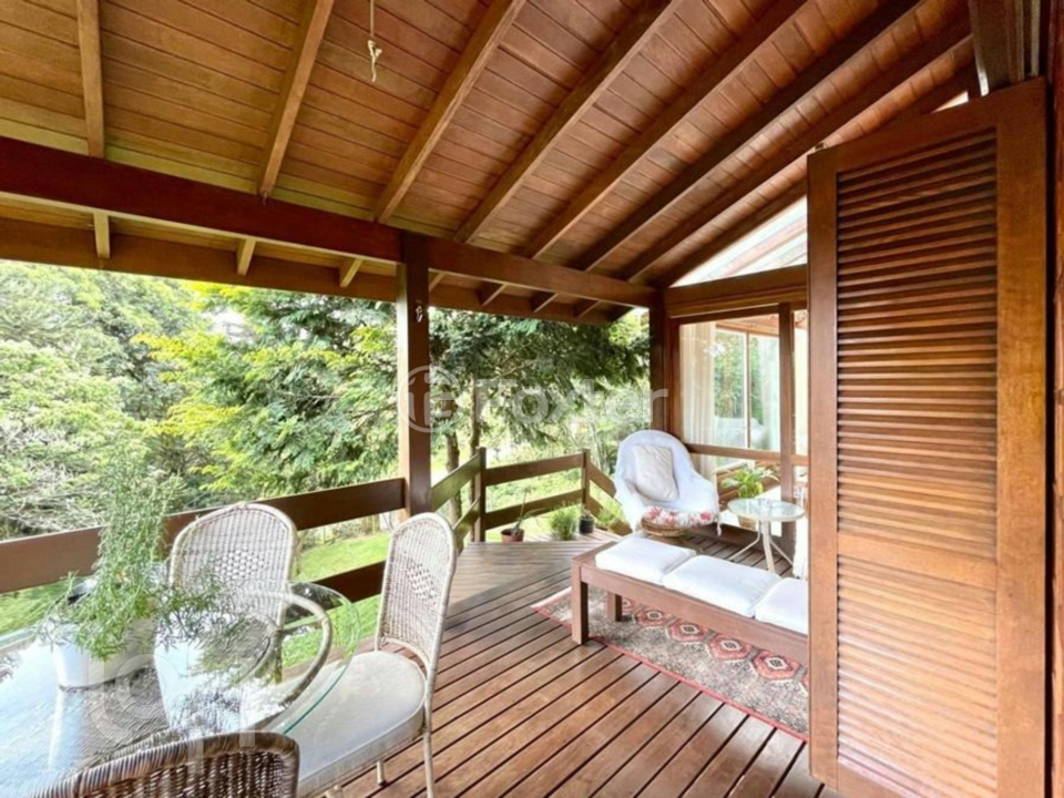 Casa à venda com 4 quartos, 360m² - Foto 20