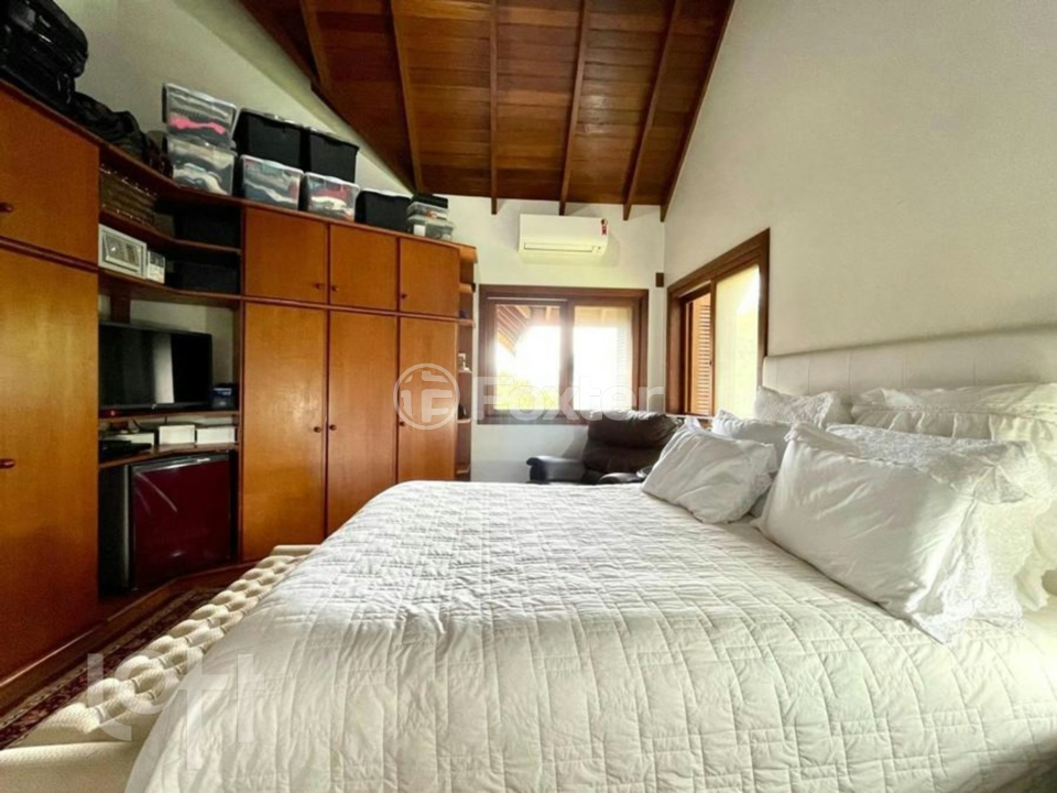 Casa à venda com 4 quartos, 360m² - Foto 39