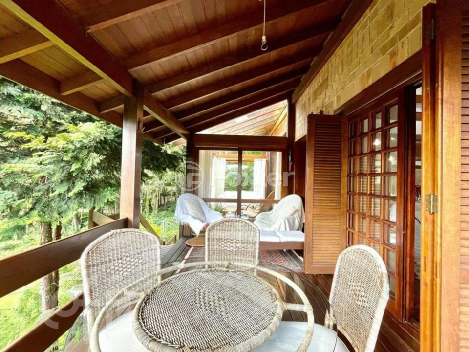 Casa à venda com 4 quartos, 360m² - Foto 21