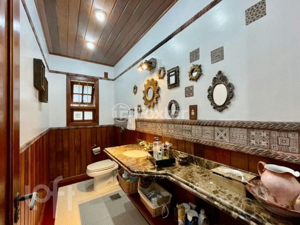 Casa à venda com 4 quartos, 360m² - Foto 26