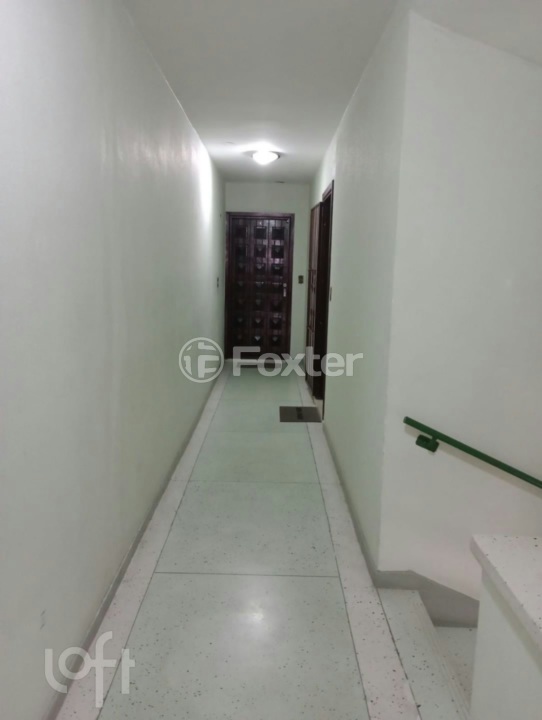 Apartamento à venda com 2 quartos, 70m² - Foto 24