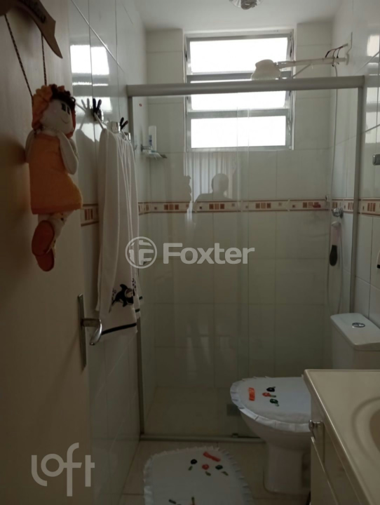 Apartamento à venda com 2 quartos, 70m² - Foto 32