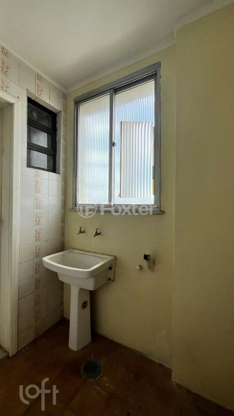 Apartamento à venda com 2 quartos, 65m² - Foto 25