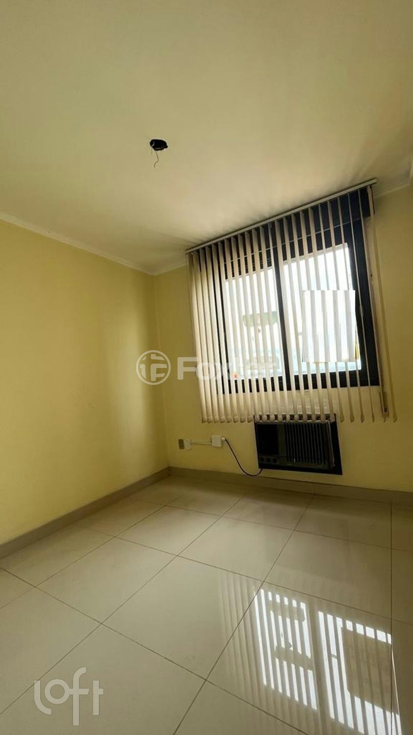 Apartamento à venda com 2 quartos, 65m² - Foto 32