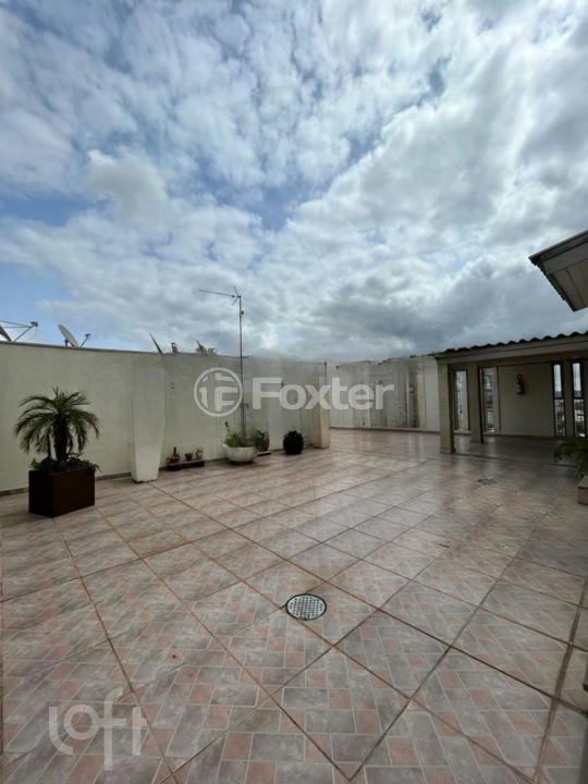 Apartamento à venda com 2 quartos, 65m² - Foto 1