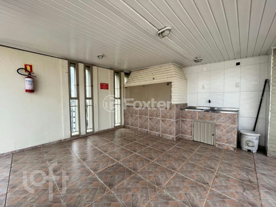 Apartamento à venda com 2 quartos, 65m² - Foto 3
