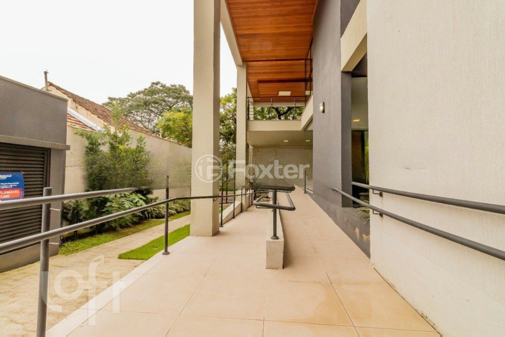 Apartamento à venda com 2 quartos, 63m² - Foto 8