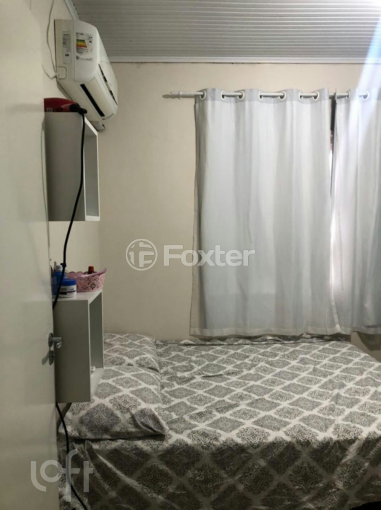 Casa à venda com 3 quartos, 138m² - Foto 11