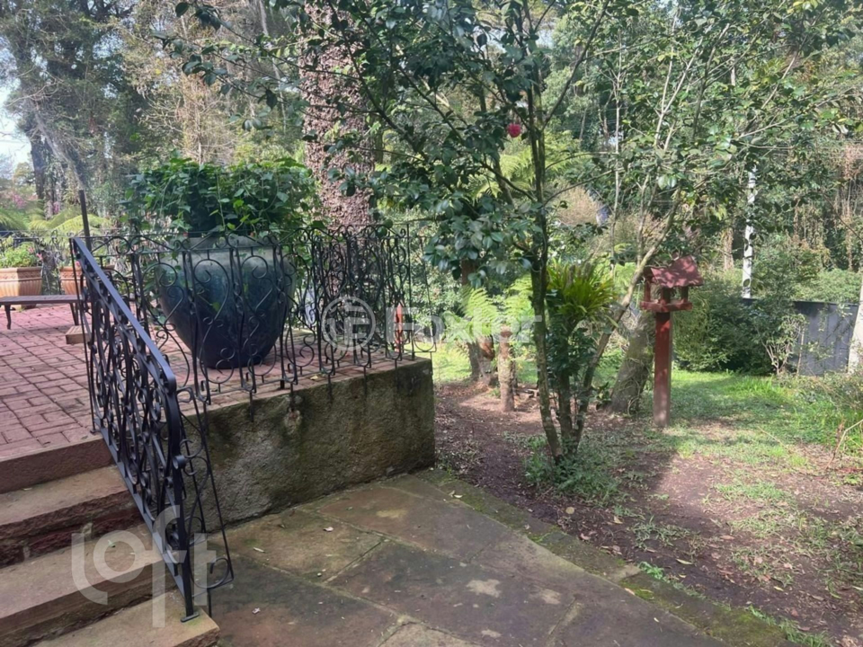 Casa à venda com 2 quartos, 360m² - Foto 18