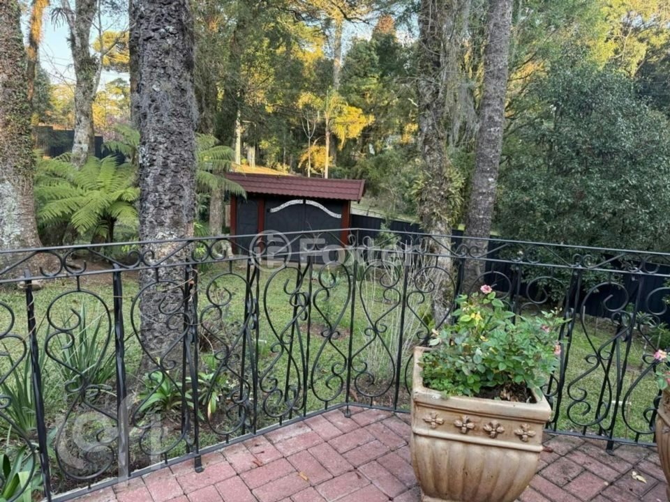 Casa à venda com 2 quartos, 360m² - Foto 22