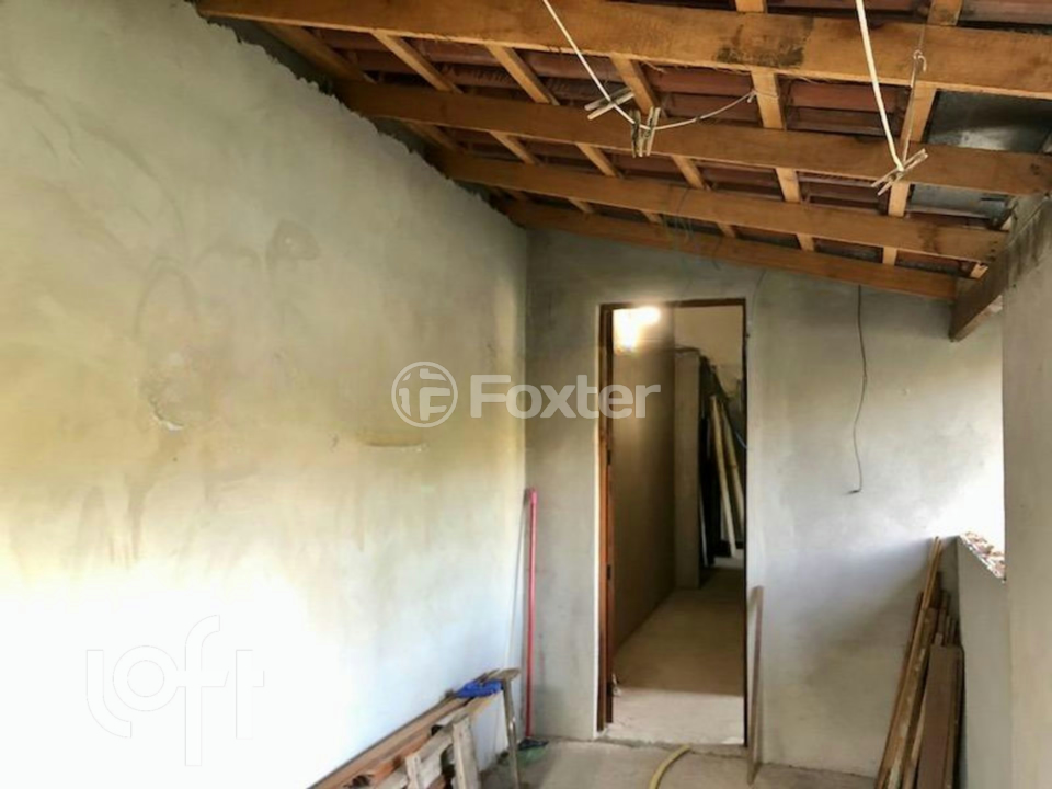 Casa à venda com 3 quartos, 210m² - Foto 25