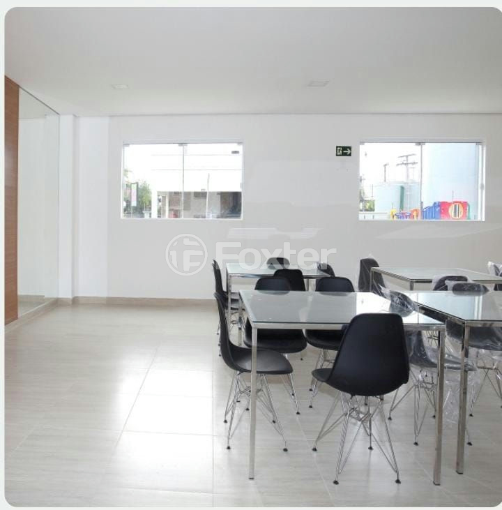 Apartamento à venda com 2 quartos, 55m² - Foto 17