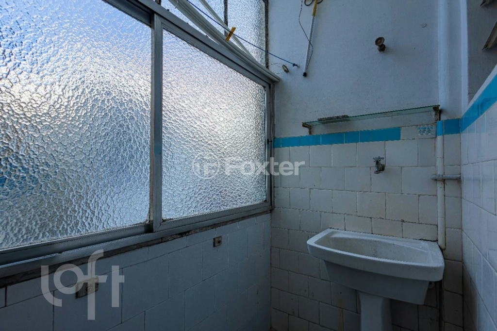 Apartamento à venda com 2 quartos, 83m² - Foto 12