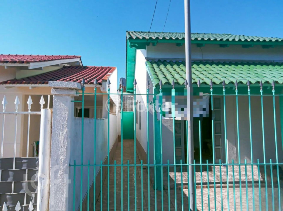 Casa à venda com 3 quartos, 300m² - Foto 2