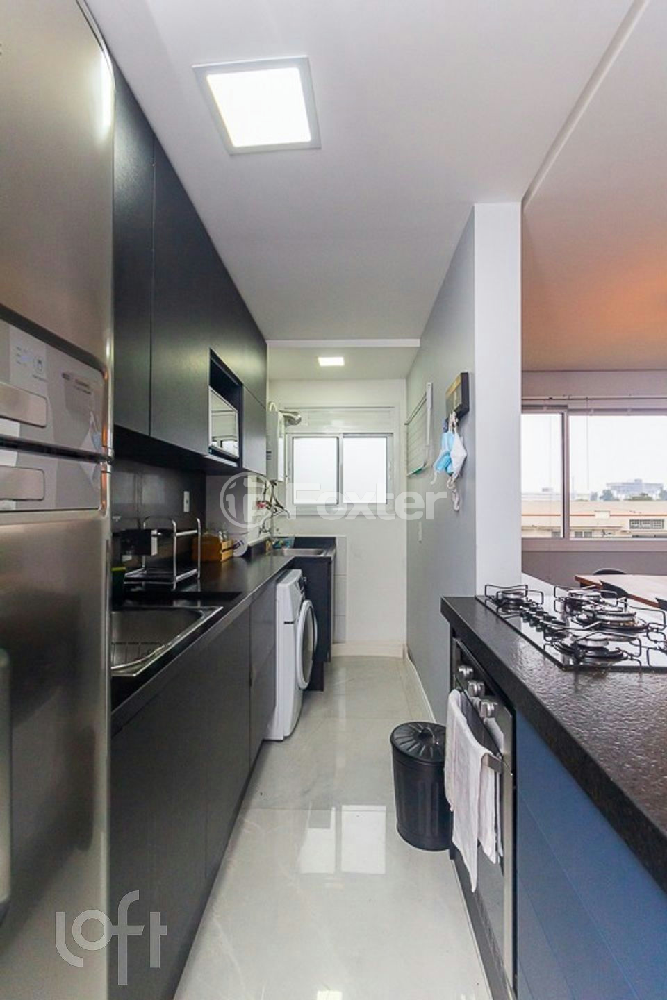Apartamento à venda com 2 quartos, 65m² - Foto 4