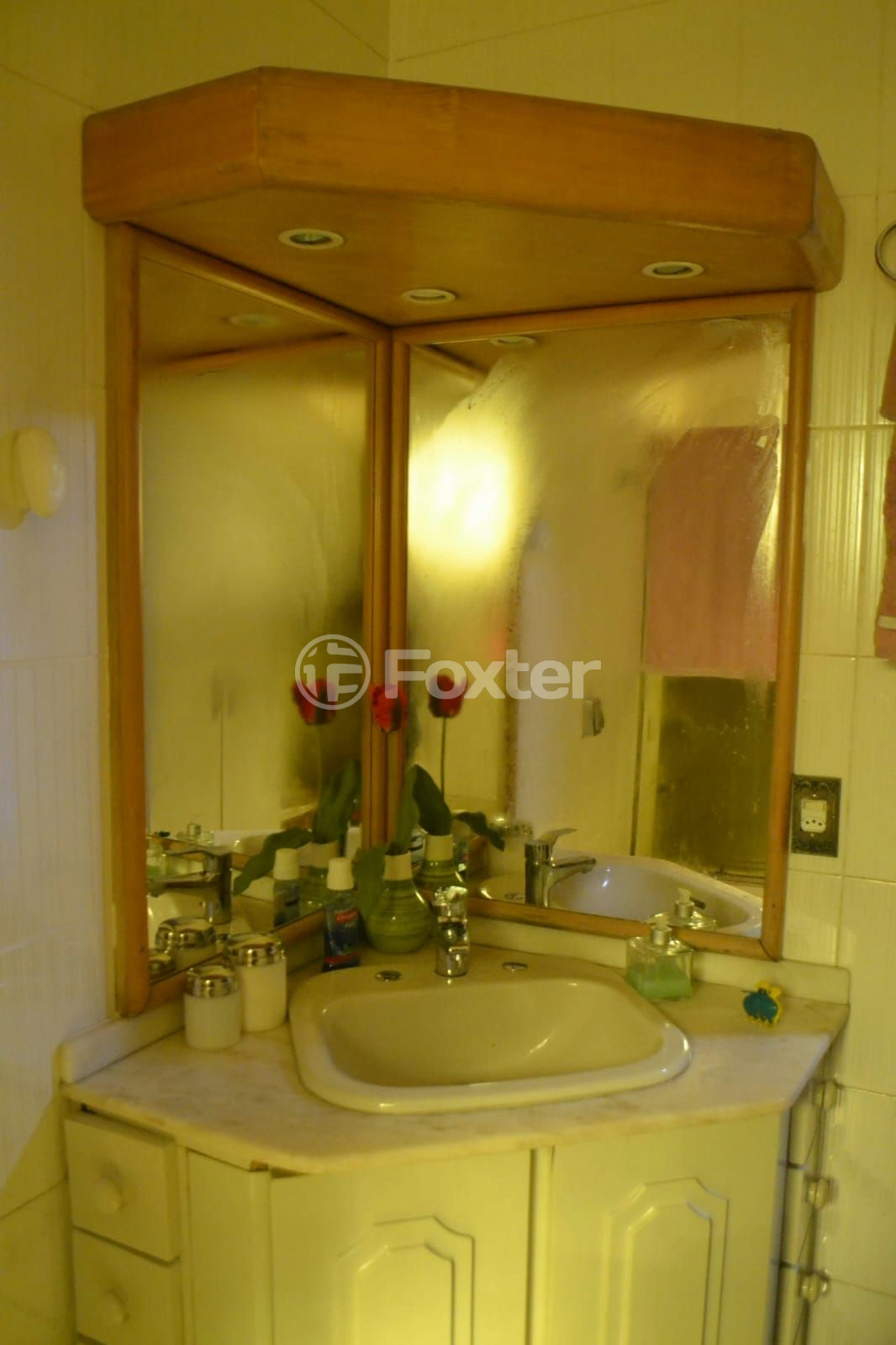 Casa à venda com 3 quartos, 151m² - Foto 2