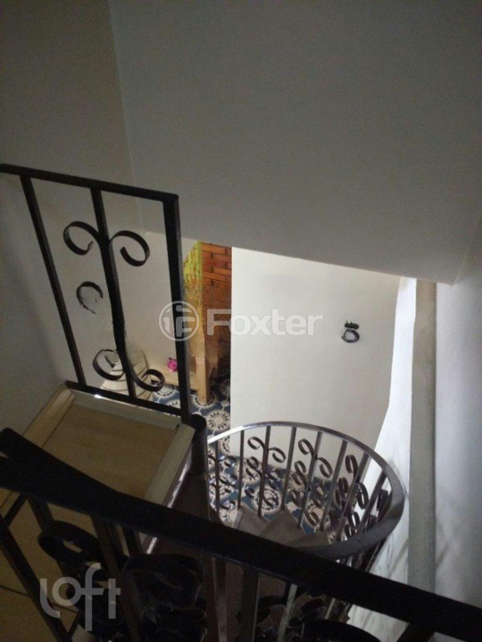Casa à venda com 4 quartos, 220m² - Foto 8