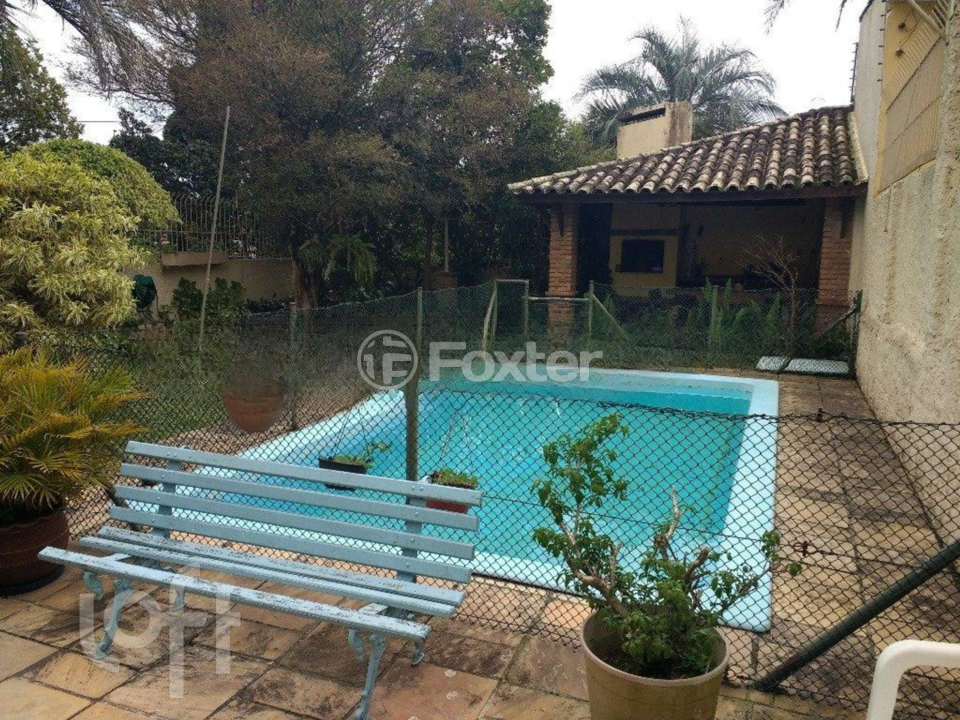Casa à venda com 4 quartos, 220m² - Foto 17