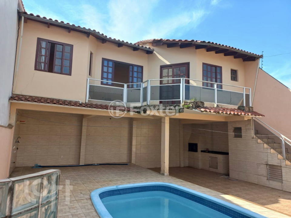 Casa à venda com 4 quartos, 250m² - Foto 5
