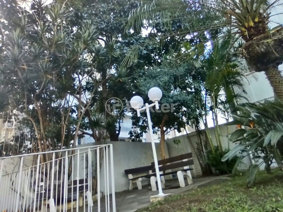 Apartamento à venda com 1 quarto, 49m² - Foto 32