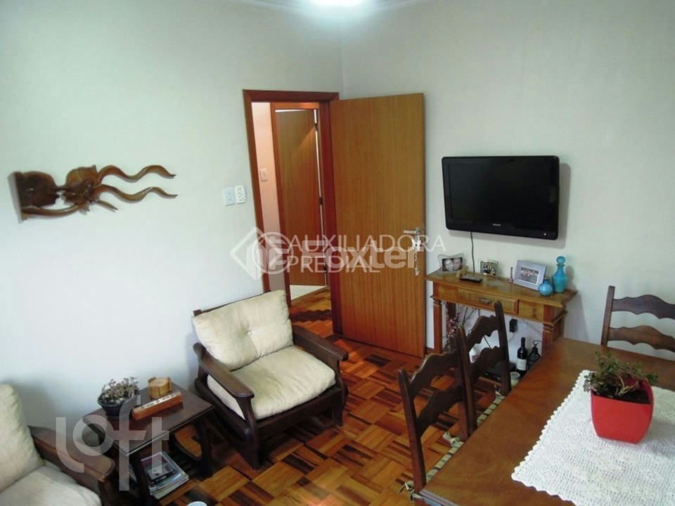 Apartamento à venda com 3 quartos, 76m² - Foto 1