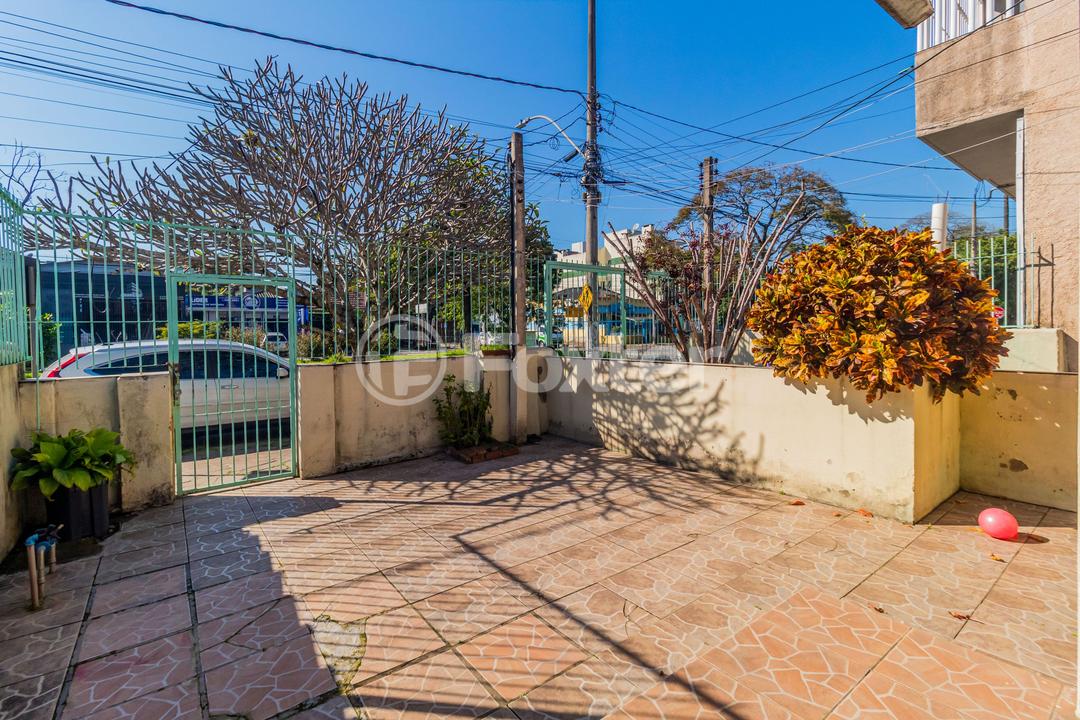 Casa à venda com 4 quartos, 189m² - Foto 2